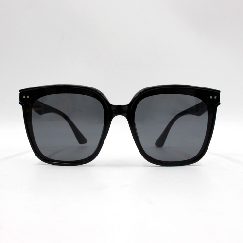 Sunglasses for women 2025