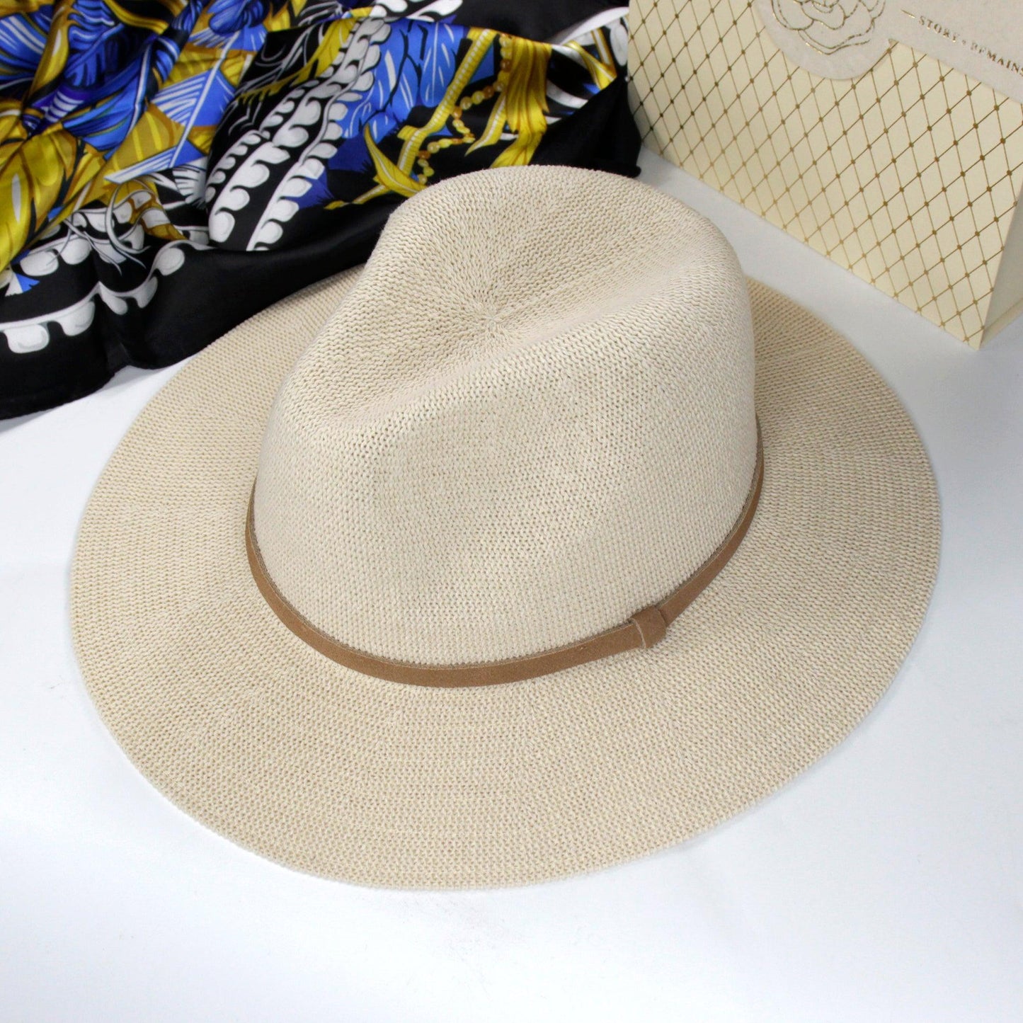 Straw hat scene