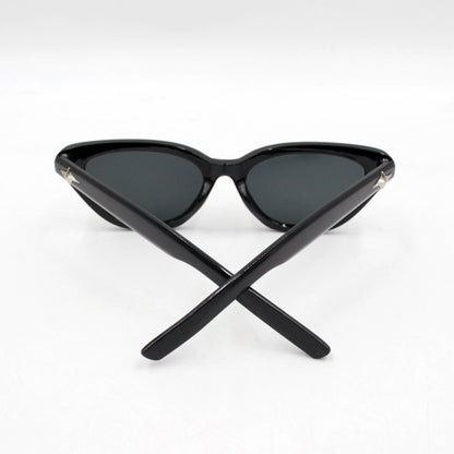 High-end small frame retro triangle cat-eye sunglasses, black star-shaped legs for sun protection, photo-taking styling, and sun glasses