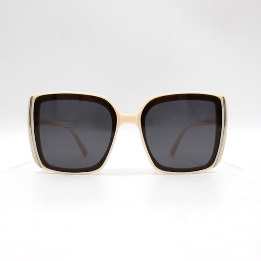 Retro classic style sunglasses with beige frames, semi-transparent black lenses, large frame, fashionable and simple